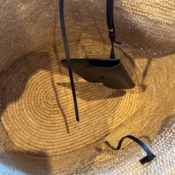 The Row Oregon Large Raffia Shopper - Picture 8 of 10